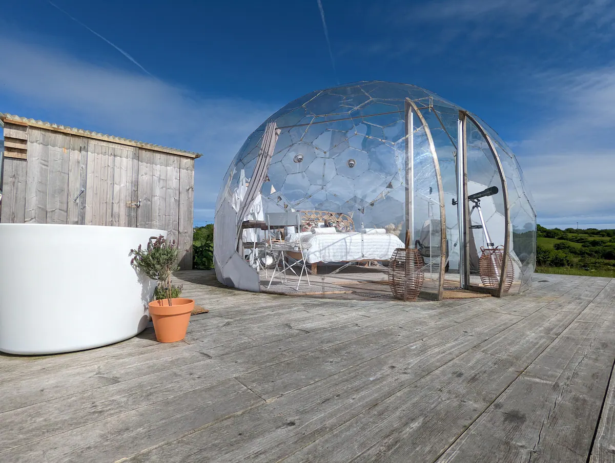 unique-airbnbs-in-europe-luxury-dome
